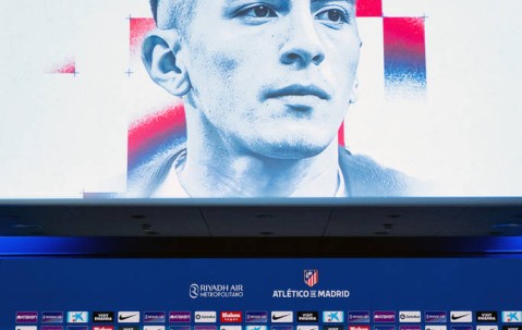 加纳乔怒发最后通牒：曼联要么放人，要么冷板凳伺候！