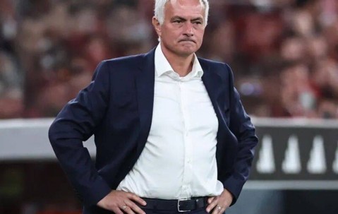 首胜！穆里尼奥击败欧洲四冠王，皇马决定欧冠成败