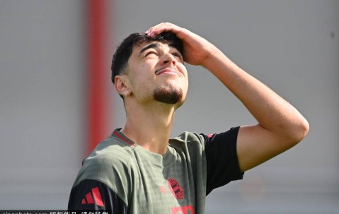 马加特：多特蒙德击败拜仁是德甲的最佳结果，德国足球需要竞争