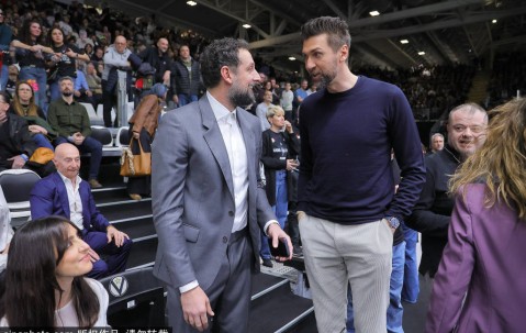 意甲：尤文图斯2-0击败热那亚，距欧冠区仅差1分