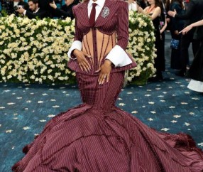 詹姆斯因左膝内侧副韧带扭伤 缺席今年的Met Gala