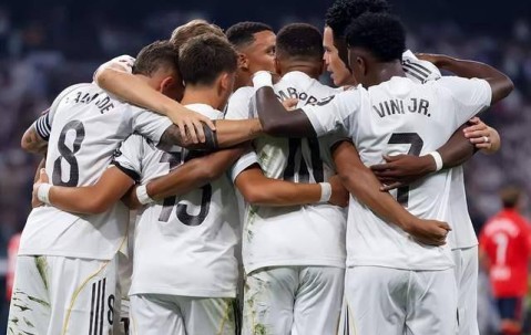 落后巴萨4分！皇马更衣室几乎绝望：翻盘希望渺茫想要换帅