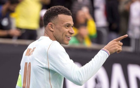 西甲球员月薪最新曝光：皇马双星并列首位，阿拉巴第三，莱万第四