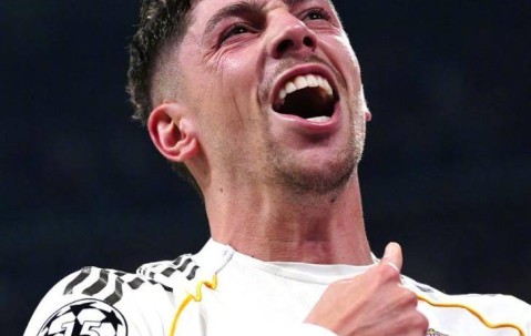 5-2！欧冠5队晋级在望：巴黎+皇马大胜，黑马或携手4豪门进8强