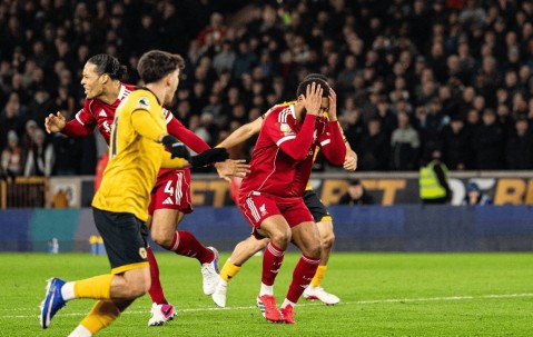 补时崩盘成瘾，利物浦5次绝杀丢9分，欧冠资格真要悬了